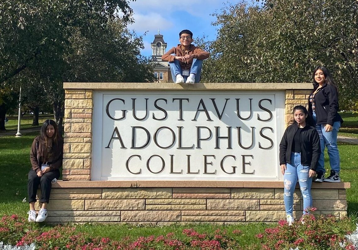 College tour at Gustavus